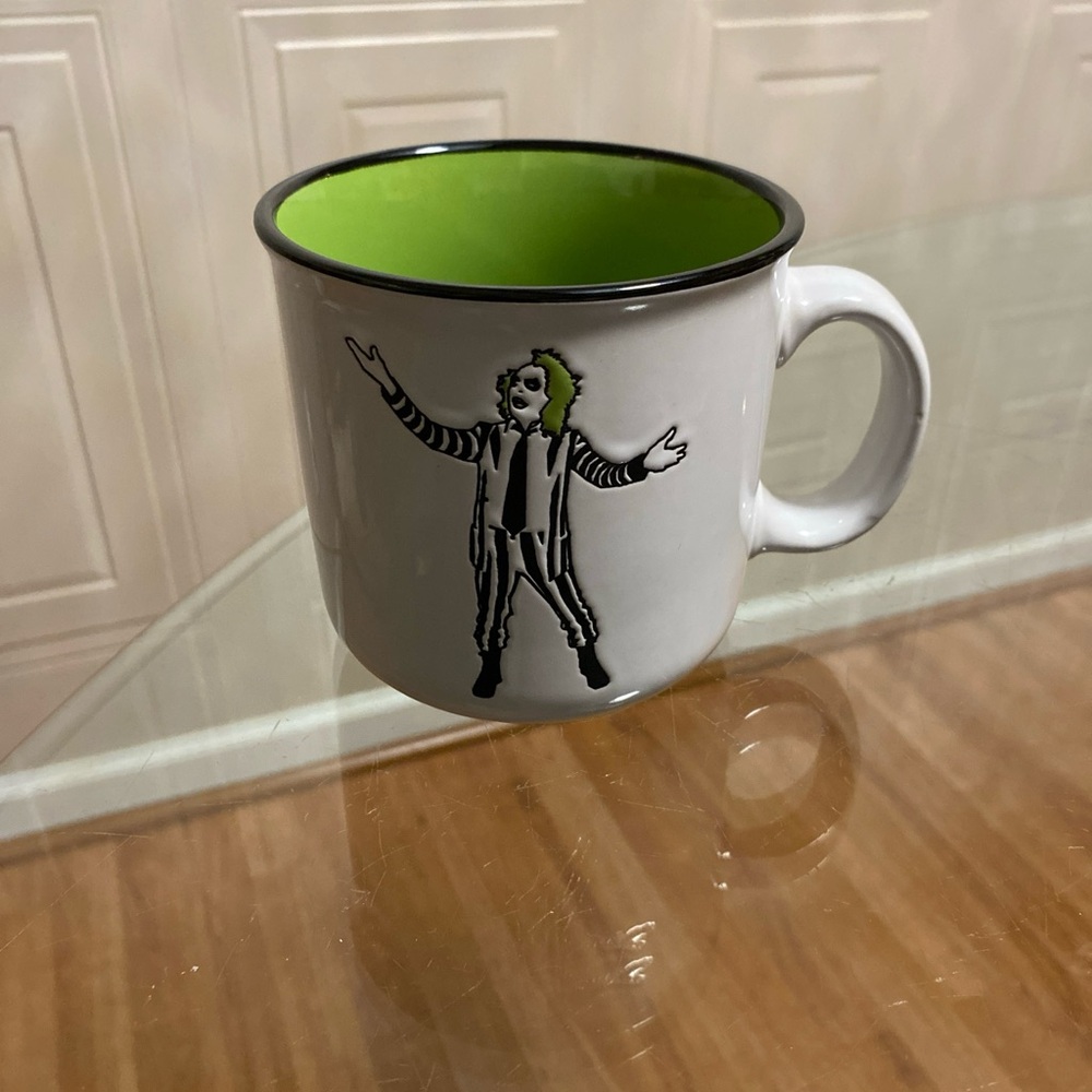 Beetlejuice Beetle Juice 20 oz Coffee Mug Halloween Green White Cup - NEW